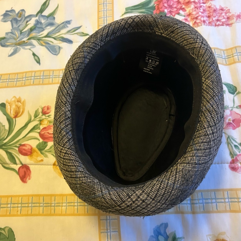 D&Y hat!! - Picture 2 of 6